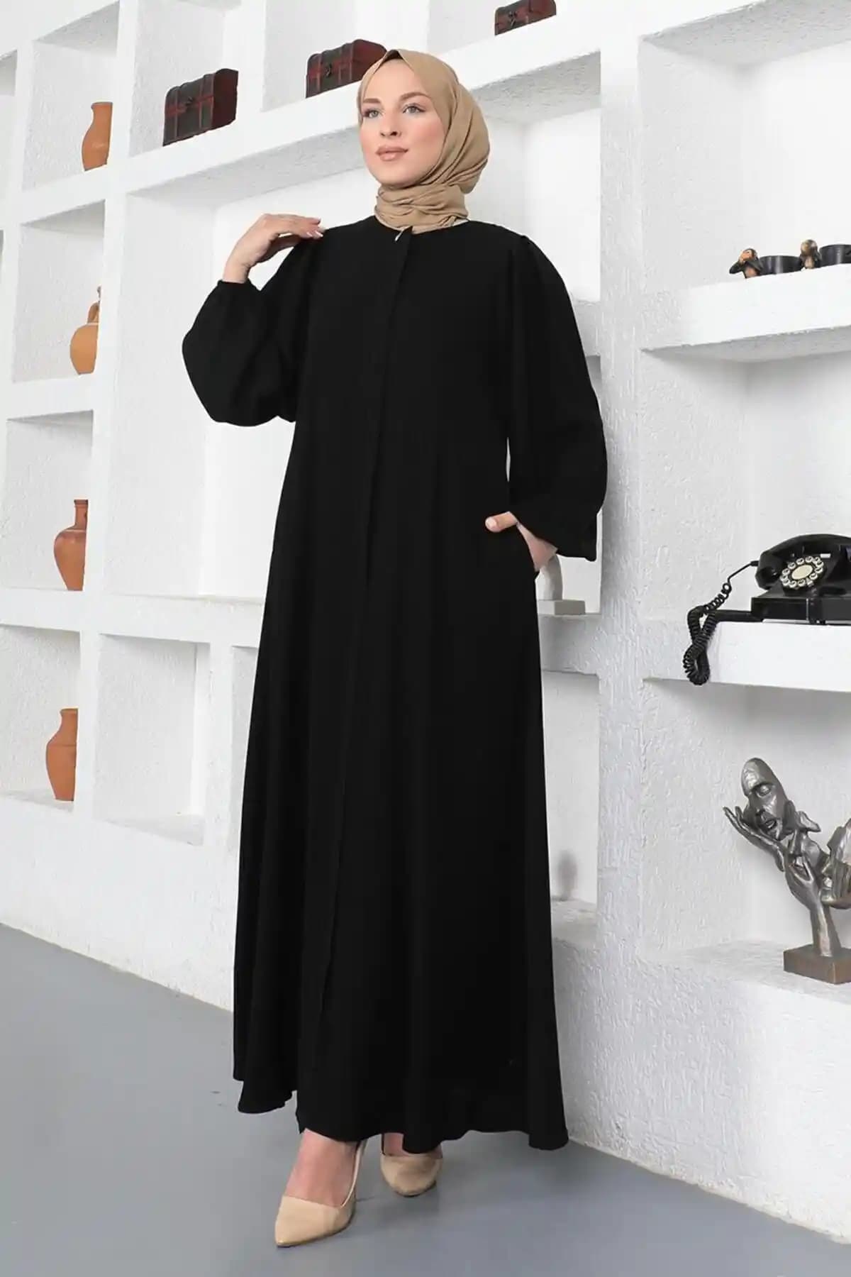 Gülmedine Medine İpeği Balon Kollu Mevlana Ferace Abaya Modern ve Zarif Tasarım Özellikleri