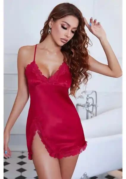 Merry See Şık Dantelli Yırtmaçlı Saten Gecelik İncelemesi ve Özellikleri