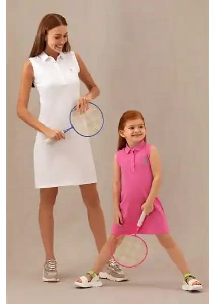 U.S. Polo Assn. Kadın Beyaz Örgü Elbise Günlük Şıklık ve Konfor Sunar