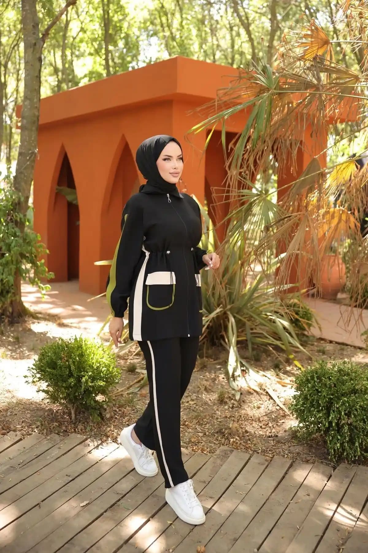 Wovi Moda Kadın Tesettür Spor Eşofman Takımı Modern ve Dayanıklı Tasarım