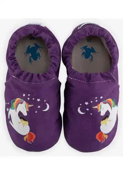 Çocuklar İçin İlk Adım Ayakkabısı Karşılaştırması: Hopfrög Unicorn ve Vicco Modelleri