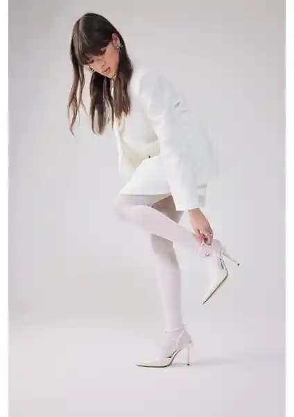 DeFacto Kadın Külotlu Çorap Karşılaştırması: 40 Denye ve 15 Denye Modellerinin Özellikleri