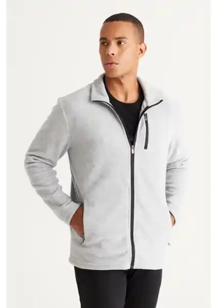 Erkek Polar Sweatshirt Karşılaştırması: Altınyılzıd ve DeFacto Modelleri Analizi