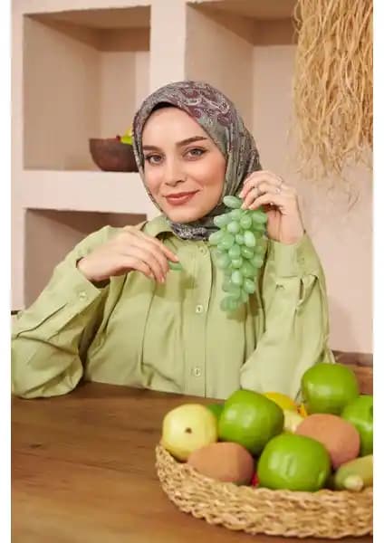 İpekhan Etnik Serisi Yeşil ve Twist Desen Pamuk Viskon Eşarp Karşılaştırması