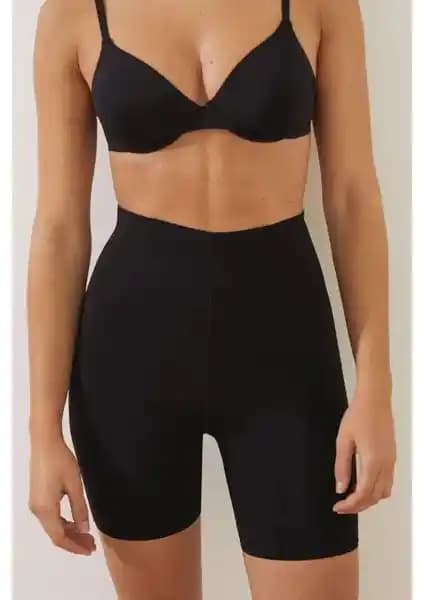 Mistirik Anoky ve Porfy Model Hafif Sıkılaştırıcı Şort Karşılaştırması