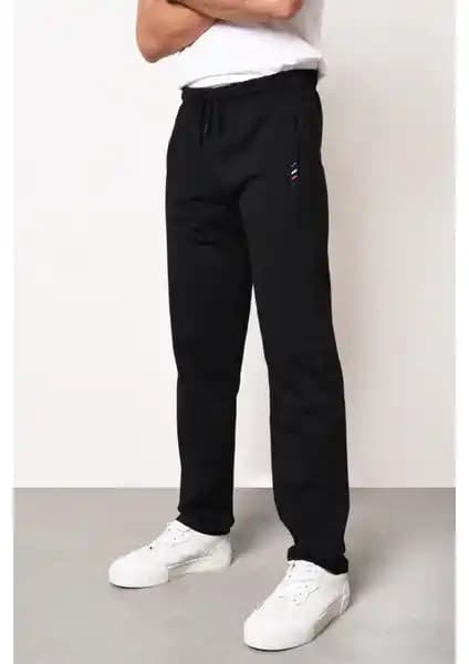 Mmetalic Siyah Erkek Giyim Ürünleri Karşılaştırması: Eşofman Altı ve Sweatshirt İncelemesi