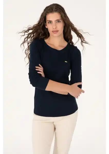 U.S. Polo Assn. Kadın Sweatshirtleri Karşılaştırması: Lacivert ve Yeşil Modellerin Özellikleri ve Kullanıcı Yorumları