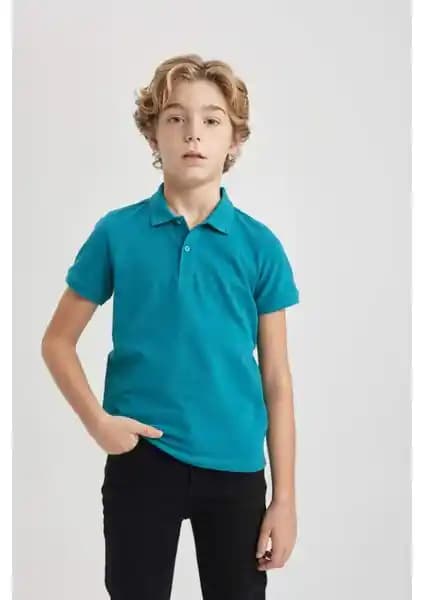 DeFacto Erkek Çocuk Polo Tişörtü: Rahat ve Şık Yazlık Giyim Seçeneği