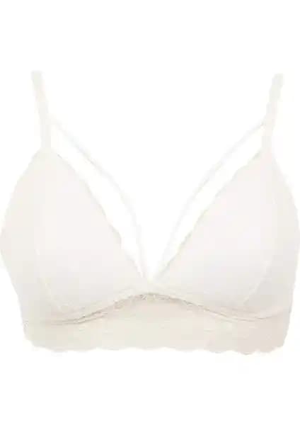 DeFacto Fall in Love Dantelli Pedli Triangle Bralet Şıklık ve Konforun Buluşması