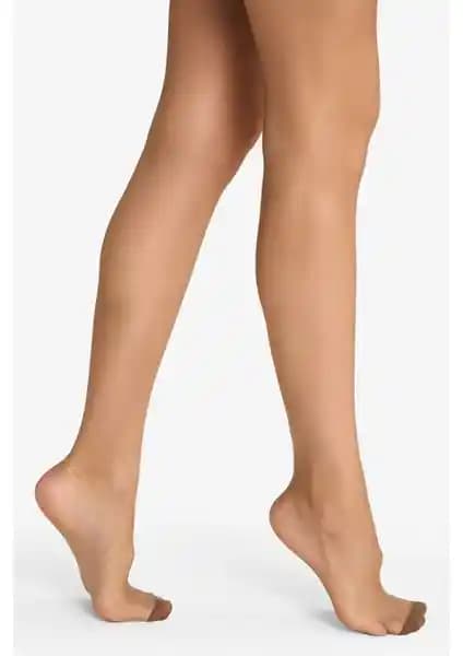 DeFacto Kadın Kestane 15 Denye Külotlu Çorap: Şıklık ve Konfor Sunan Modern Tasarım