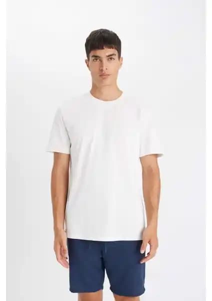 DeFacto Slim Fit Bisiklet Yaka Modal Karışımlı Pamuklu Tişört Günlük ve Spor Kullanımına Uygun
