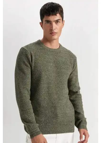 DeFacto Standart Fit Bisiklet Yaka Dokulu Basic Düz Triko Kazak Günlük ve Şık Kullanım İçin