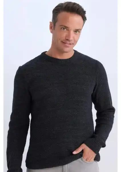 DeFacto Standart Fit Normal Kesim Bisiklet Yaka Dokulu Triko Kazak R1175AZ24WN