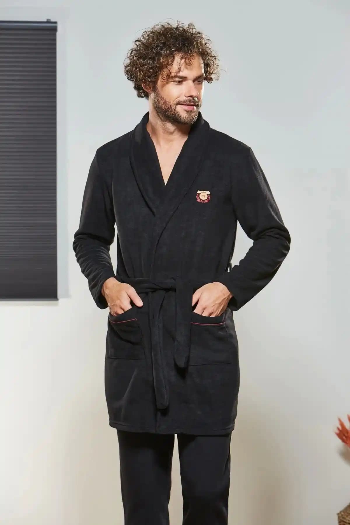 Genel Markalar Pjs 21329 Erkek Polar Robdöşambr: Konfor ve Şıklık Sunan Kış İç Giyim Parçası