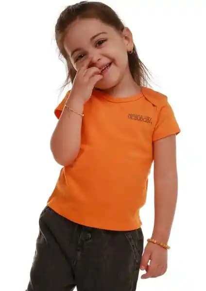 HelloBaby Unisex Ribana Tişörtü: Şık ve Rahat Günlük Giyim Parçası