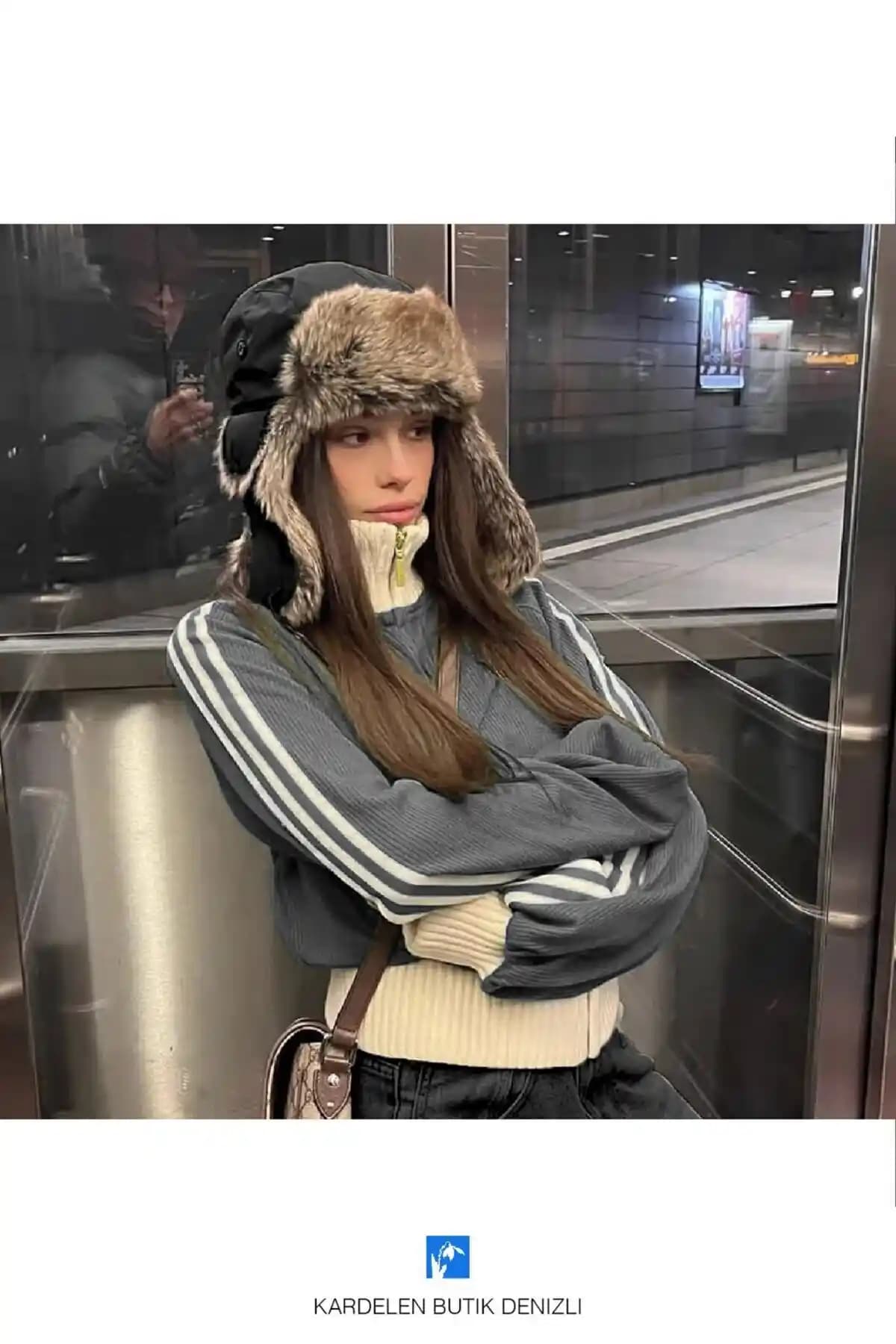 Kardelen Butik Denizli Kürklü Rus Kayak Şapkası: Şıklık ve Konforun Buluşması