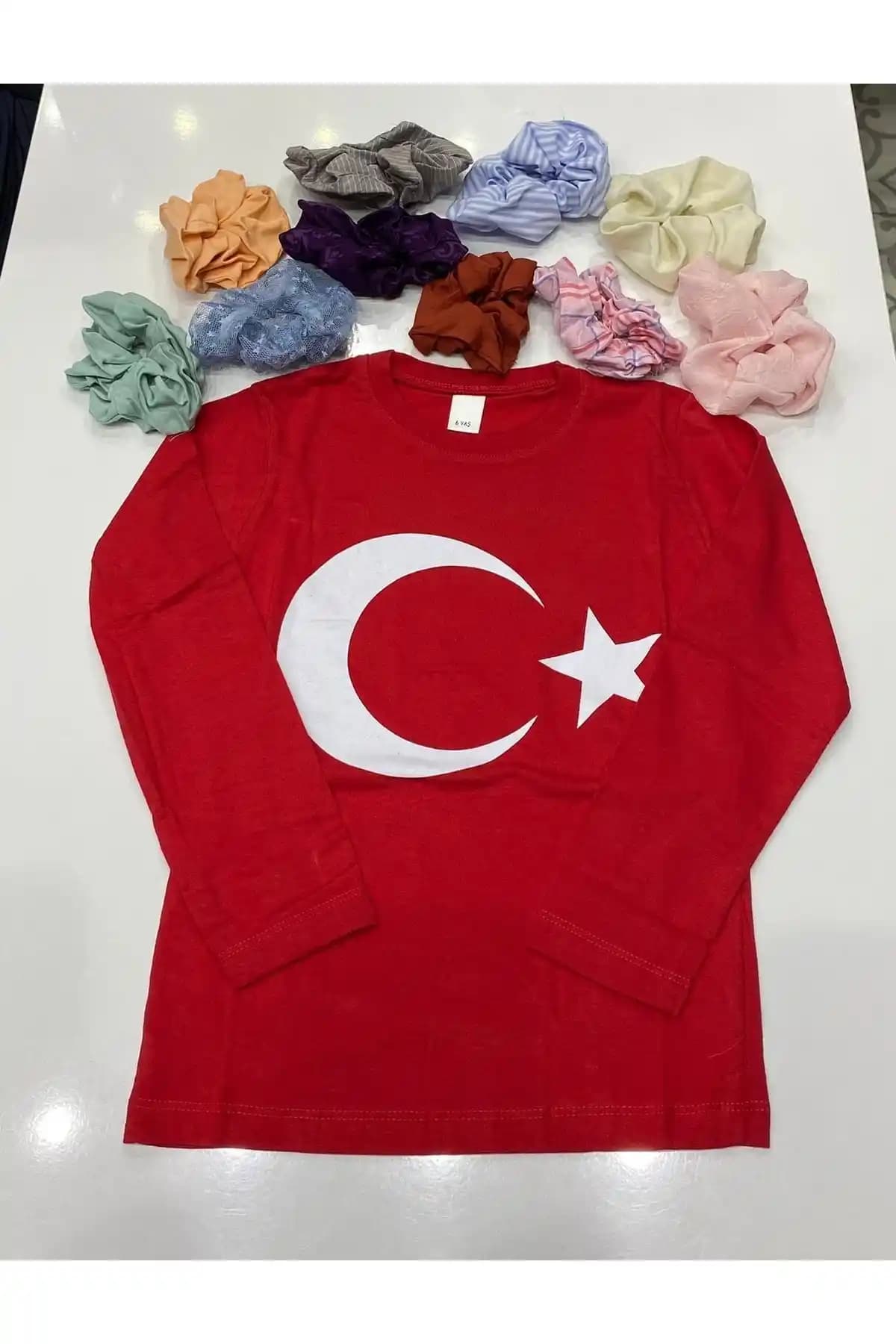 Karoğlu Tekstil Çocuk ve Erkek Tişörtleri ve Tokalı Setler Günlük Kullanım İçin Uygun