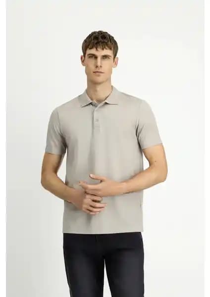 Kiğılı Polo Yaka Regular Fit Nakışlı Pamuklu Tişört Erkekler İçin Şık ve Rahat Günlük Giyim Parçası