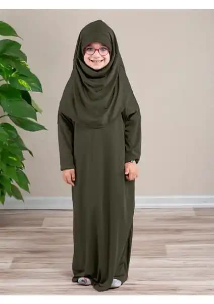 Kız Çocuklar İçin Pratik ve Şık Tek Parça Namaz Elbisesi İncelemesi
