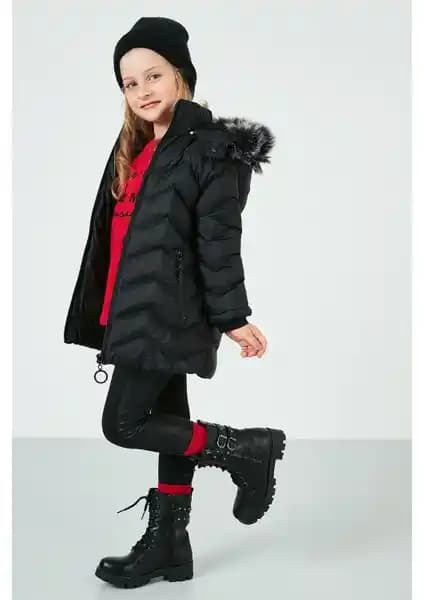 Kız Çocuklar İçin Suni Kürklü Kapüşonlu Şişme Montu Günlük ve Özel Gün Kullanımı İçin Uygun