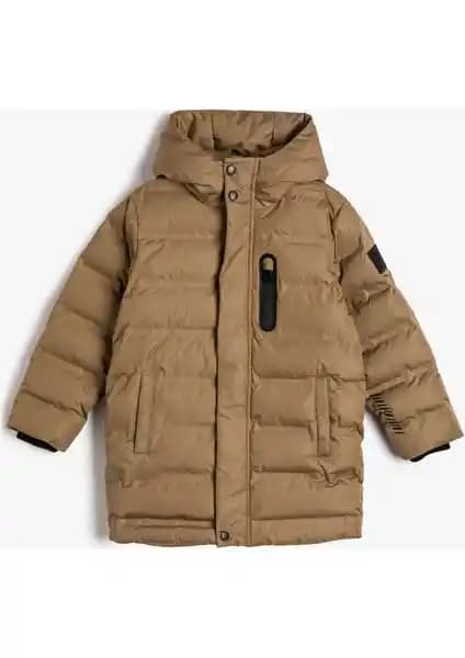 Koton Erkek Çocuklar İçin Uzun Şişme Kabanı Sıcak ve Dayanıklı Kış Giyim Seçeneği