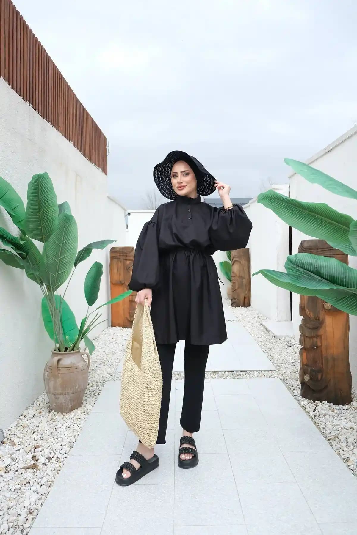 Lurex Moda Balon Kol Bel Bağlamalı Overisize Tesettür Mayo Yazlık Şıklık ve Konfor Sunar