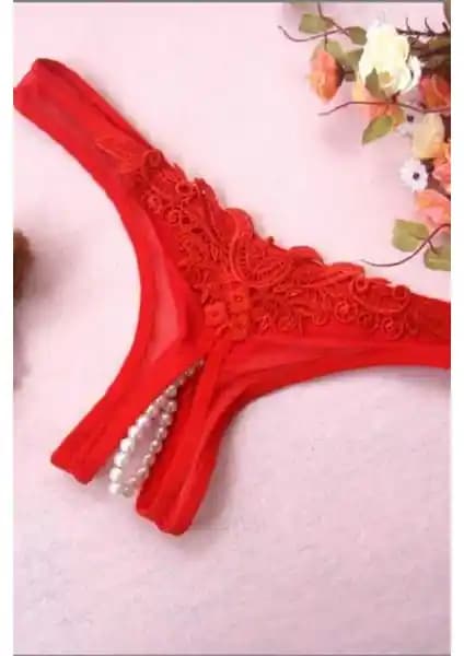 Merry See Kırmızı Fantazi Külot: Şık ve Rahat Tasarımıyla Öne Çıkan Kadın İç Giyim Parçası