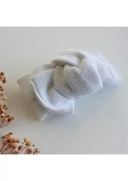 Minnie Kids Minniekids Beyaz Ribana Bandana: Doğal ve Şık Çocuk Aksesuarı