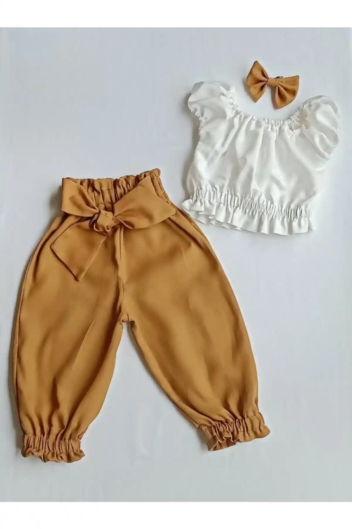 Moms and Babies Kız Bebek Tarçın Büstiyerli Pantolon Takımı Şık ve Rahat Günlük ve Özel Gün Kullanımı