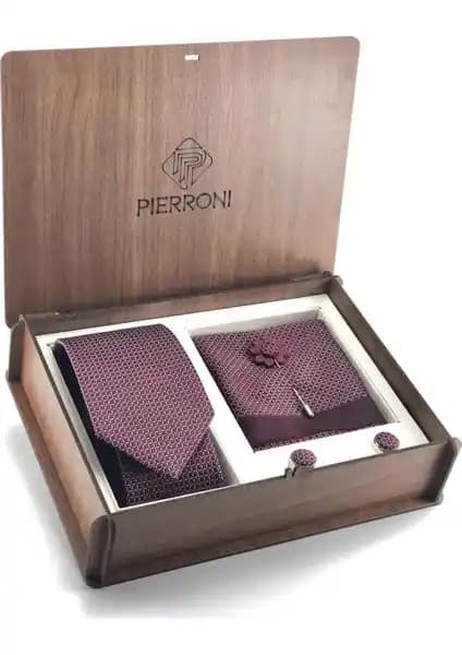 Pierroni Bordo Kravat 4'lü Set Ahşap Kutulu Şıklık ve Zarafet Sunar