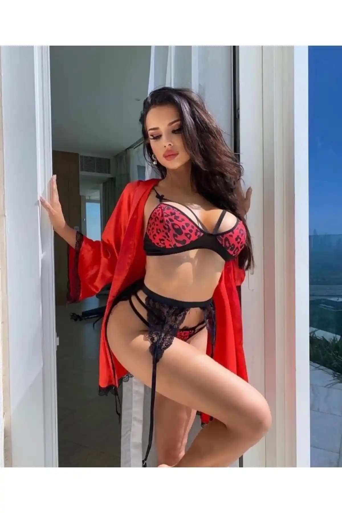 Retro Steampunk Leopar Desenli Jartiyer Takım Kadınlar İçin Şık ve Konforlu Gece Kıyafeti