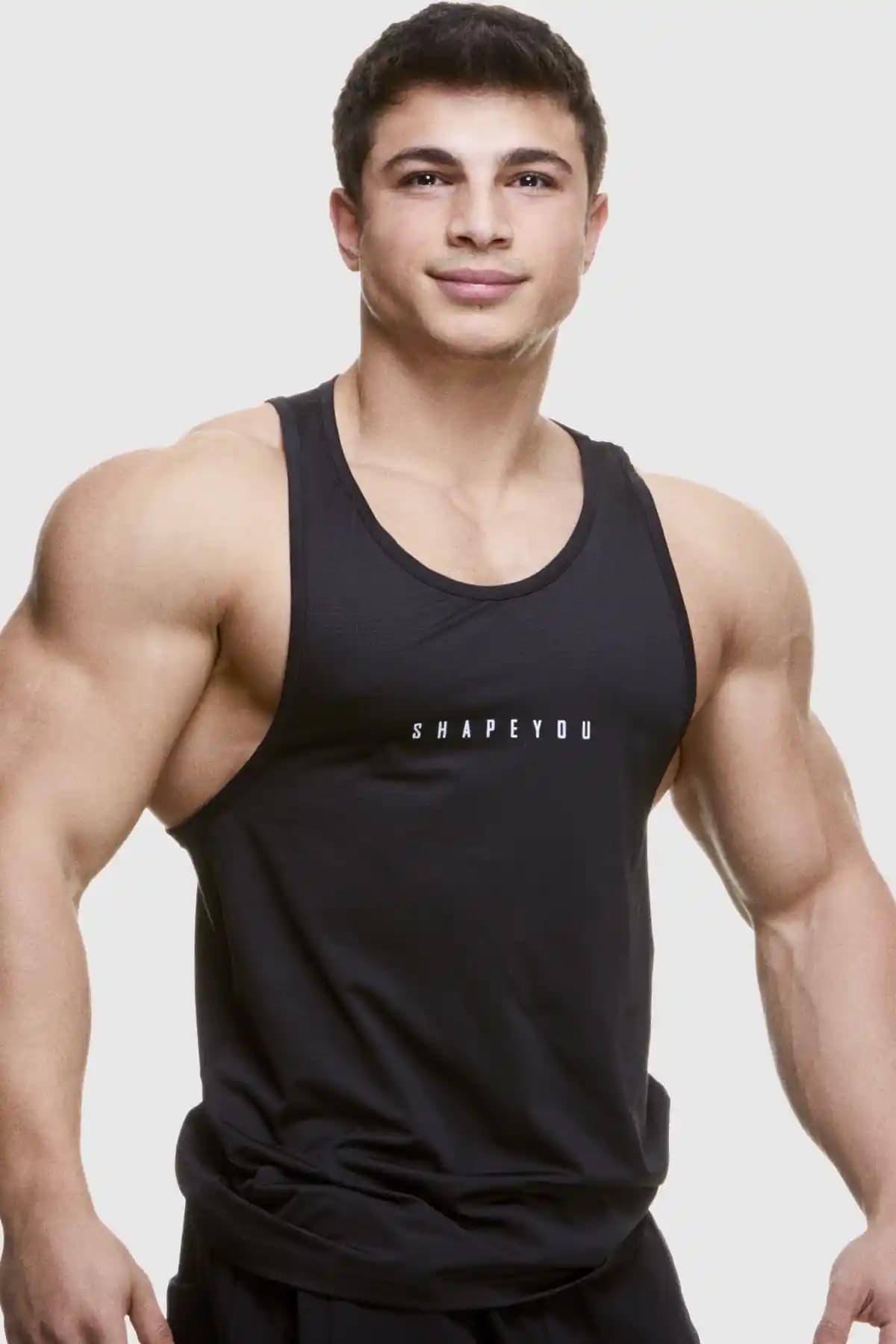 ShapeYou Siyah Erkek Fitness Sporcu Atletleri: Şıklık ve Konfor Sunan Modern Tasarım