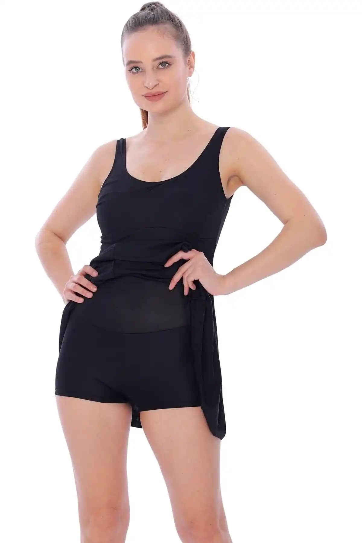 Swana Şortlu Etekli Mayo: Şık ve Fonksiyonel Tasarım ile Plaj ve Havuz Keyfi