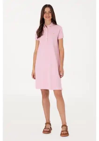 U.S. Polo Assn. Kadın Açık Pembe Elbise: Günlük Şıklık ve Konfor Sunan Modern Tasarım