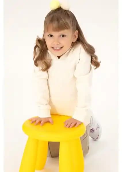 U.S. Polo Assn. Kız Çocuk Krem Kapüşonlu Basic Sweatshirt Detaylı Tanıtım ve Özellikleri