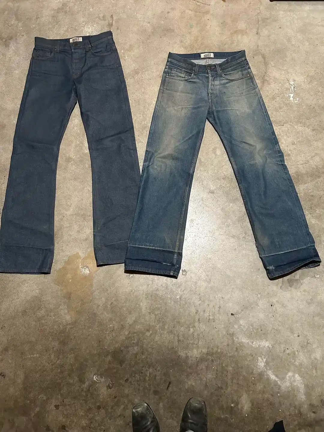 Naked and Famous Natural Indigo Kot Pantolonların Hızlı Solma ve Bakım Özellikleri