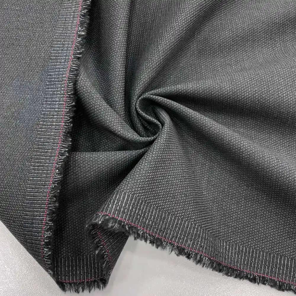 Raw Denim: Beden Seçimi, Kumaş Özellikleri ve Kullanım İpuçlarıyla Kapsamlı Rehber