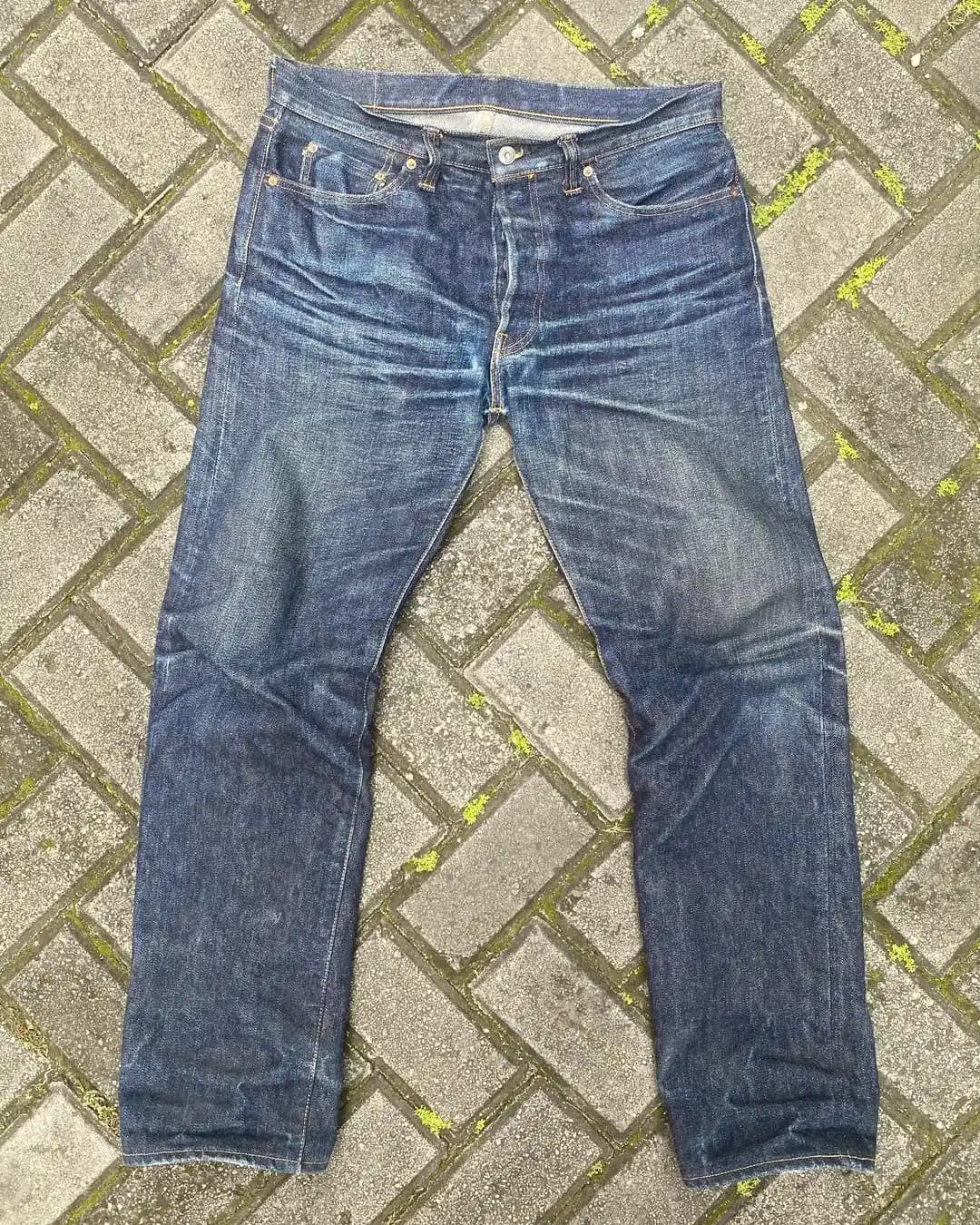 Samurai Jeans S710XX II 19oz Denim: Dayanıklılık ve Doğal Solma Deneyimi