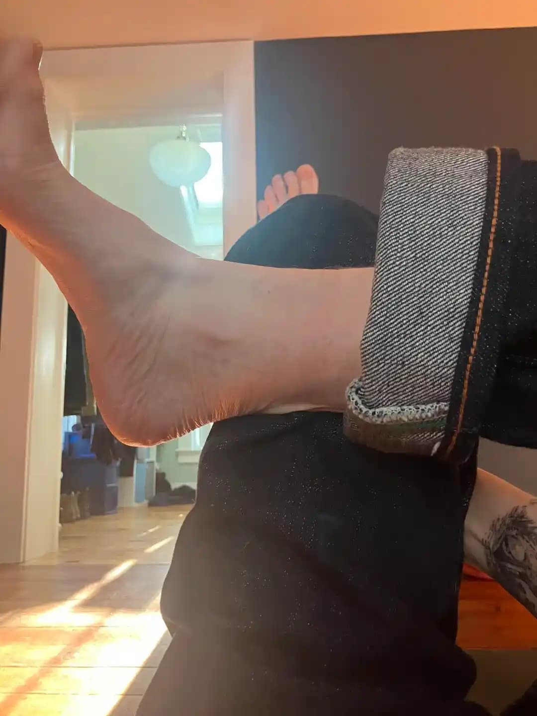 Samurai S500XX 21oz "Year of the Dragon" Raw Denim: Dayanıklılık ve Yoga Konforu