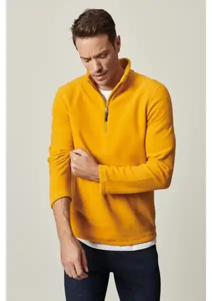 Altınyılz<dı>z ve DeFacto Erkek Polar Sweatshirt Karşılaştırması ve Özellikleri