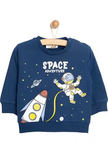 Çocuklar İçin Uzay ve Slogan Baskılı Sweatshirtlerin Karşılaştırması