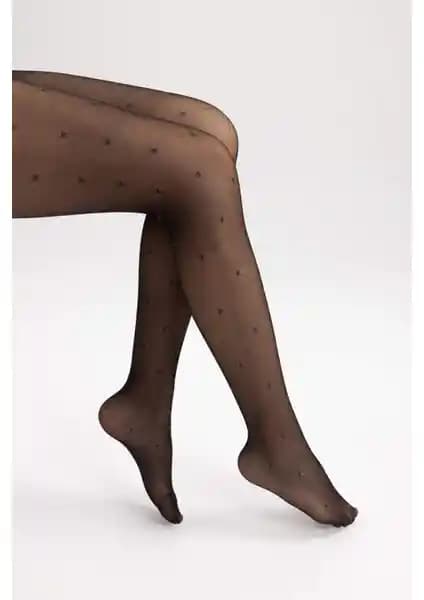 DeFacto Kadın Simli Kalpli ve 20 Denye Külotlu Çorapları Karşılaştırması