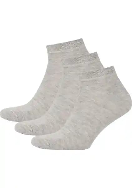 DeFacto ve Pierre Cardin Erkek Çorapları Karşılaştırması: Hangi Ürün Daha Uygun