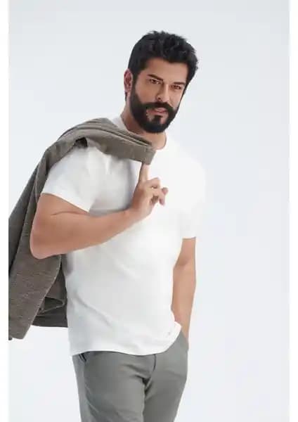 Erkek Pamuk Tişörtleri Karşılaştırması: Slim Fit ve Regular Fit Modelleri