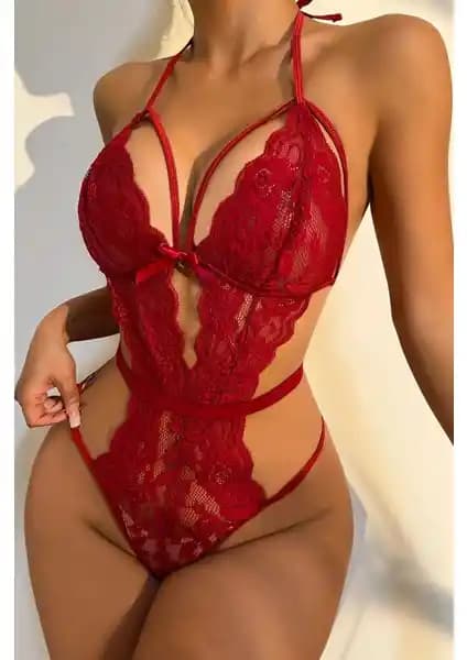 Kadın Gecelikleri Karşılaştırması: Dantelli Babydoll ve Yan Dekolteli Modeller