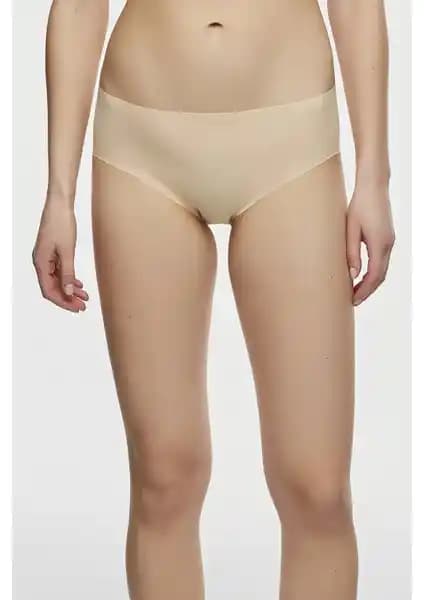 Kadın İç Çamaşırında Penti İz Bırakmaz Smooth ve Suwen Renkli Pamuklu Külot Karşılaştırması