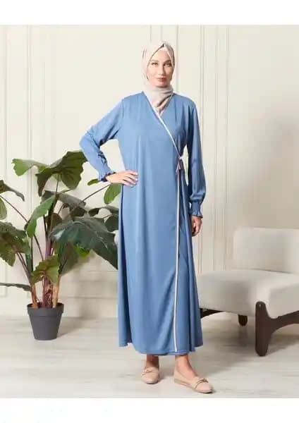 Kadın Namaz Elbisesi Karşılaştırması: Avver ve İhvan Modellerinin Özellikleri ve Kullanım Avantajları