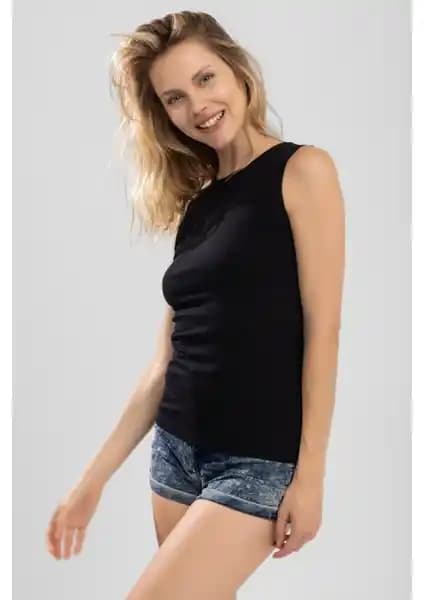 Kadınlar İçin Günlük ve Spor Amaçlı Giyim Ürünleri Karşılaştırması