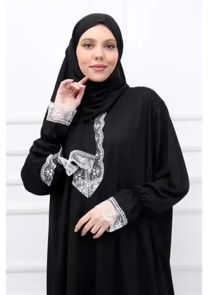 Kadınlar İçin Namaz Elbisesi Karşılaştırması: Rahatlık ve Şıklık Açısından Değerlendirme