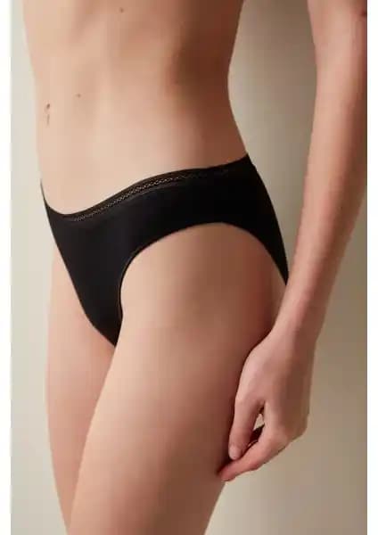 Penti Easy Pamuklu Slip ve Hipster Külotları Karşılaştırması: Konfor ve Şıklık Analizi